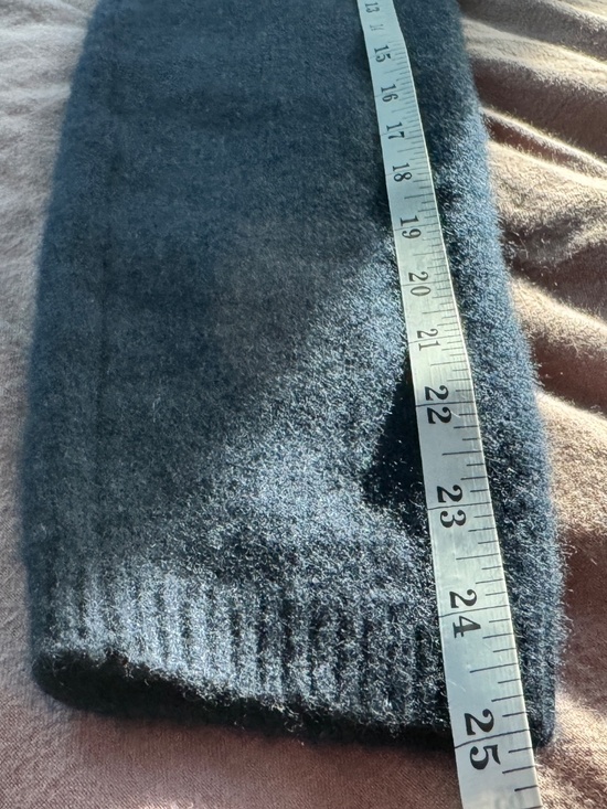 Reformation dark blue Clara cardigan - Picture 11 of 12